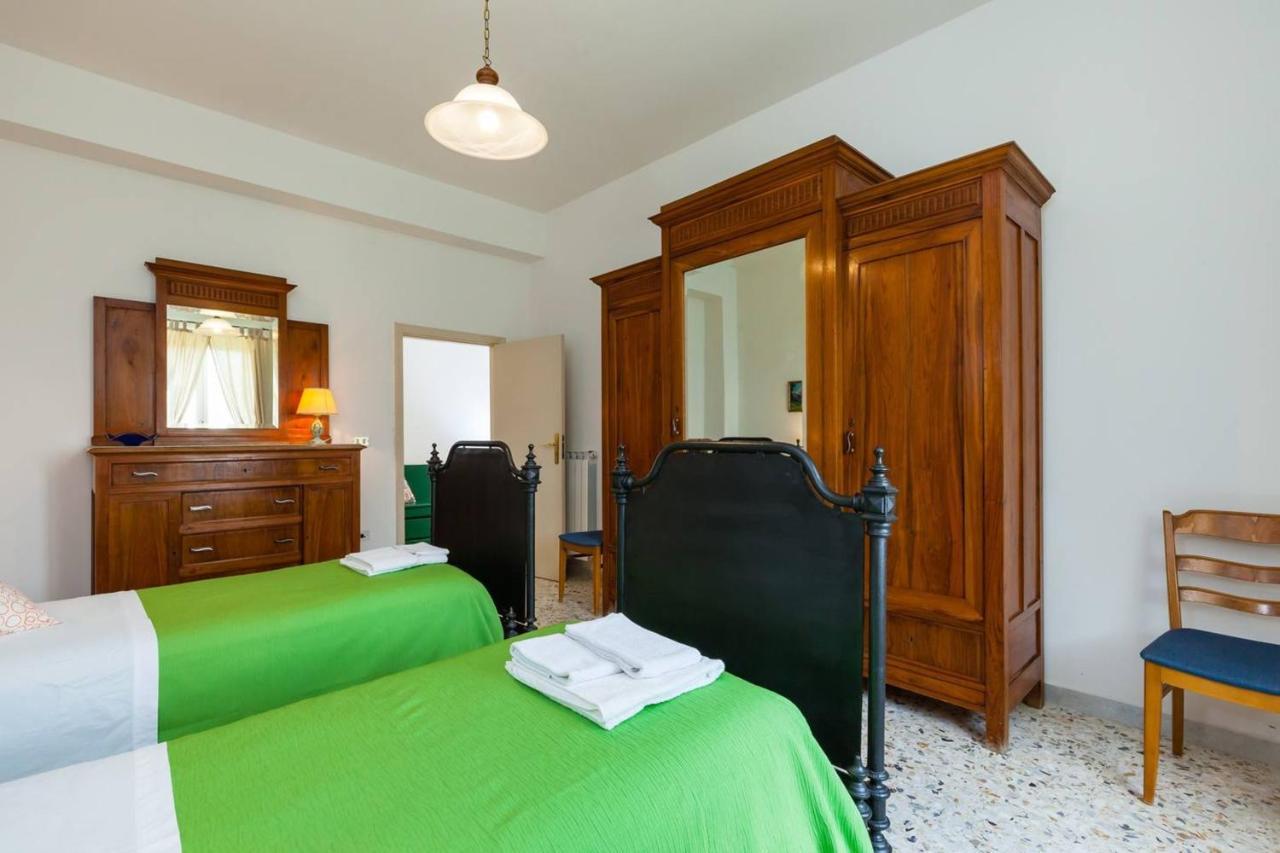 Spacious Apartment In Ceraso With Mountain View Esterno foto